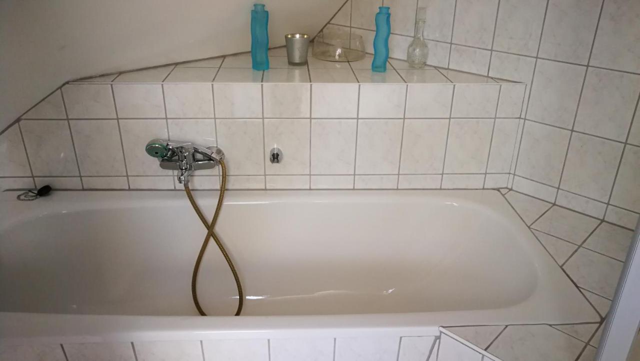 Ferienwohnung Attic Oelsnitz am Hegebach mit Netflix und Parkplatz Self Check-in Exterior foto