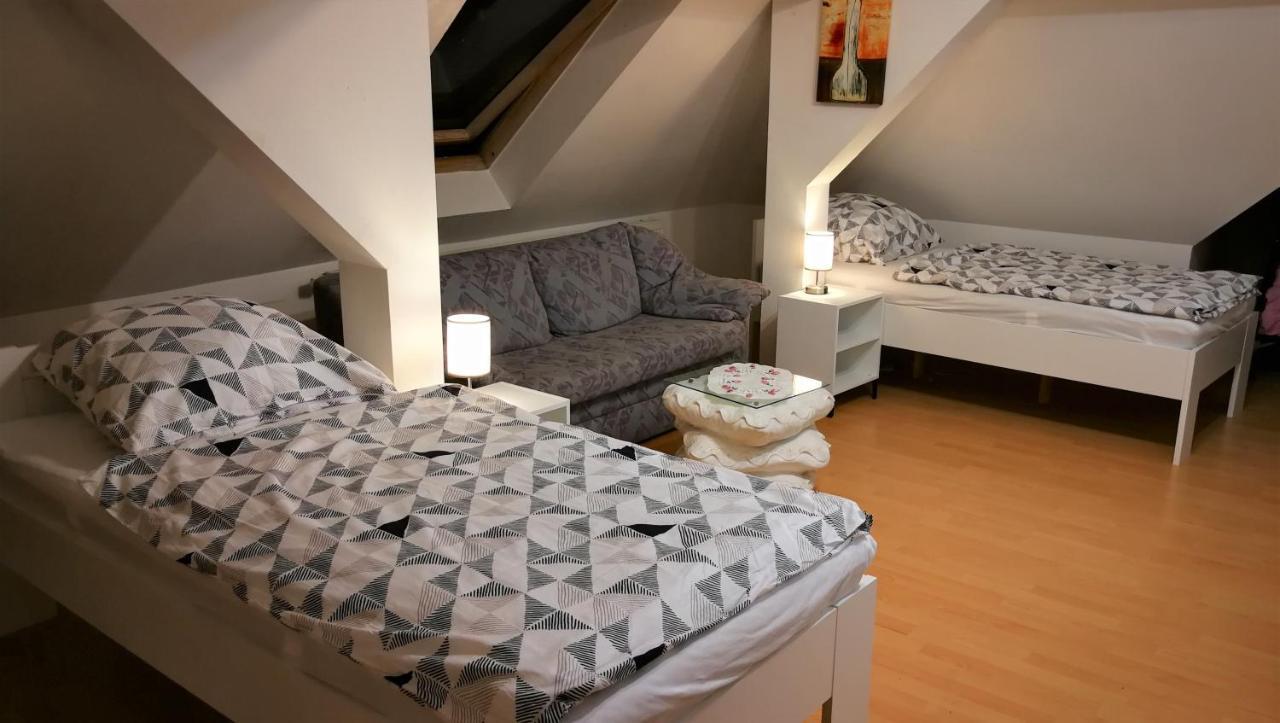 Ferienwohnung Attic Oelsnitz am Hegebach mit Netflix und Parkplatz Self Check-in Exterior foto