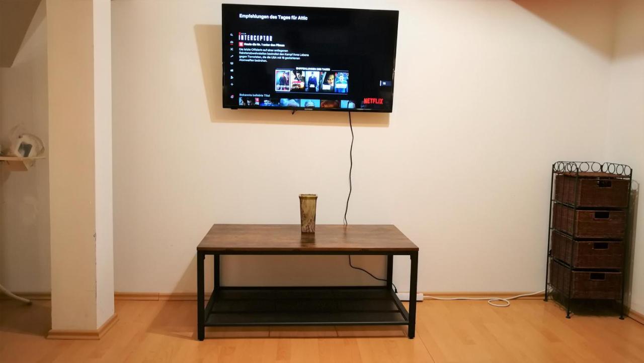 Ferienwohnung Attic Oelsnitz am Hegebach mit Netflix und Parkplatz Self Check-in Exterior foto